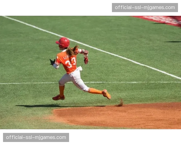 历史回顾：2008年北京奥运会垒球决赛，日本队击败美国队的“世纪冷门”